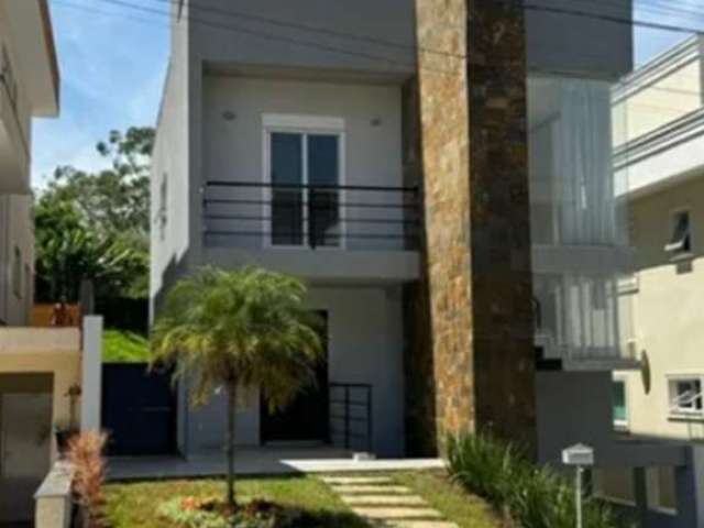 Casa em condomínio fechado com 3 quartos à venda na Rua Quiruá, Suru, Santana de Parnaíba, 300 m2 por R$ 1.900.000