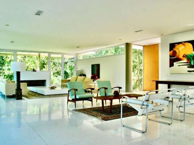 Casa em condomínio fechado com 4 quartos para alugar na Avenida São Paulo, Residencial Tamboré, Barueri, 900 m2 por R$ 75.000