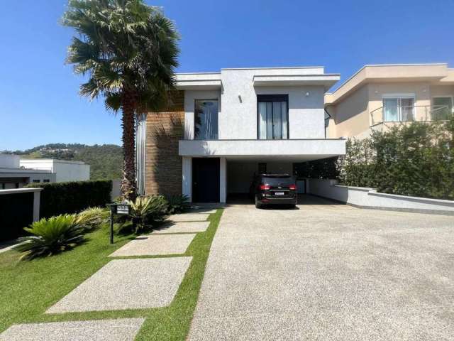 Casa em condomínio fechado com 4 quartos à venda na Rua Marseille, Tamboré, Santana de Parnaíba, 355 m2 por R$ 6.500.000