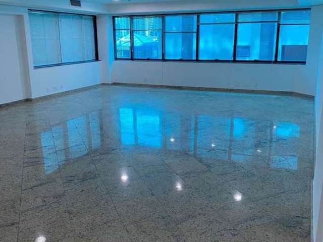 Sala comercial para alugar na Alameda Araguaia, 1293, Alphaville Industrial, Barueri, 77 m2 por R$ 3.000