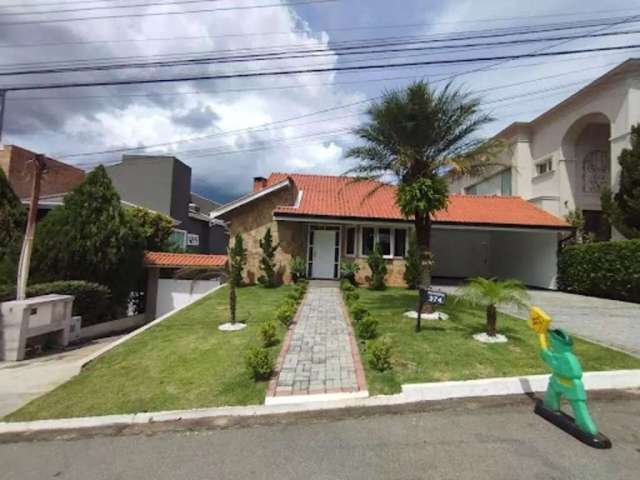 Casa em condomínio fechado com 4 quartos à venda na Rua Sucupira, Tamboré, Santana de Parnaíba, 420 m2 por R$ 3.500.000