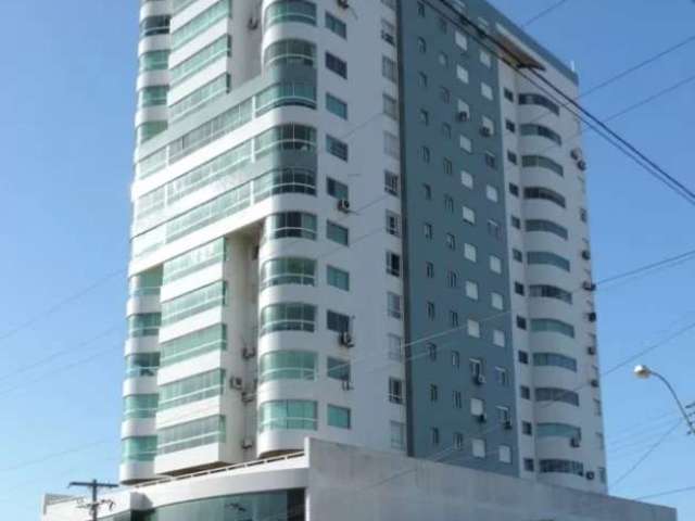 Apartamento no Centro de Tramandaí com Elevador e Box