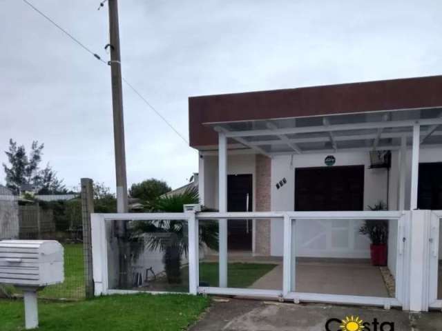 Casa Geminada em Local de Moradores em Nova Tramandaí