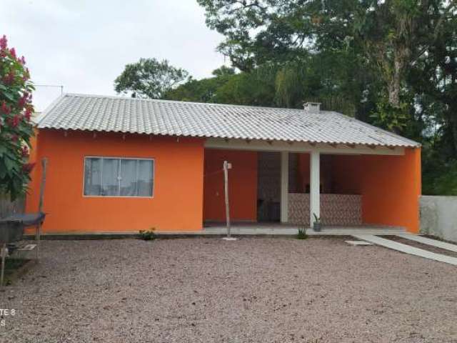 ÓTIMA CASA PARA LOCAÇÃO PÔR DIÁRIA,LOCALIZADA NO BALNEÁRIO CAMBIJU/ITAPOÁsc