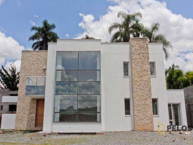 Sobrado com 3 dormitórios em condomínio fechado com 305 m² por R$ 2.745.000 - Tremembé