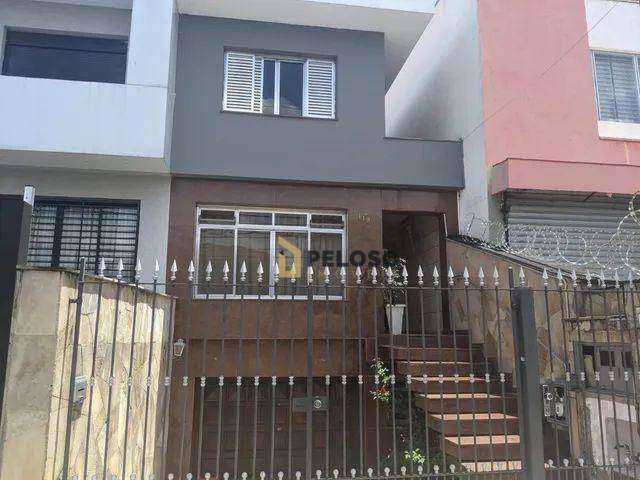 Sobrado à venda | 220m² | 3 dormitórios | 1 suíte | 4 vagas | Jardim São Paulo/SP.