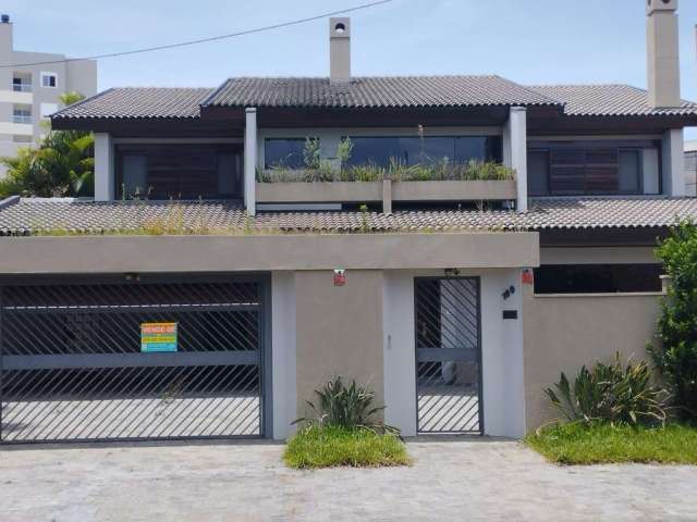 Casa à venda no bairro Seminário - Curitiba/PR