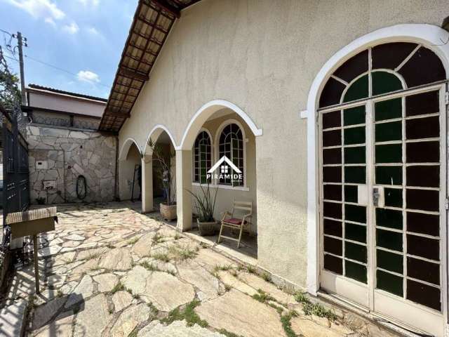 Casa com 4 quartos à venda na Rua Leonil Prata, 676, Alípio de Melo, Belo Horizonte por R$ 890.000