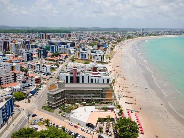 Pé na Areia na Praia do Bessa