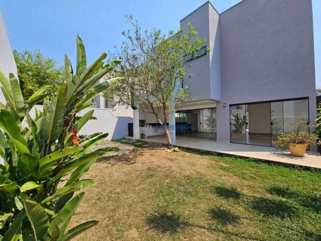 Casa com 3 dormitórios, 209 m² - venda por R$ 1.800.000 ou aluguel por R$ 7.600/mês - Urbanova - São José dos Campos/SP