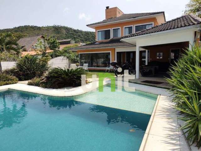 Casa com 7 dormitórios à venda, 450 m² por R$ 6.000.000,00 - Itacoatiara - Niterói/RJ