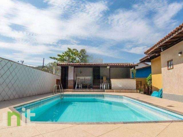 Unit Imobiliária vende linda casa linear  com 3 quartos em Santo Antônio  - Niterói