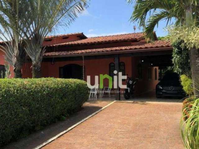 Casa com 3 dormitórios à venda, 280 m² por R$ 750.000,00 - Itaipu - Niterói/RJ