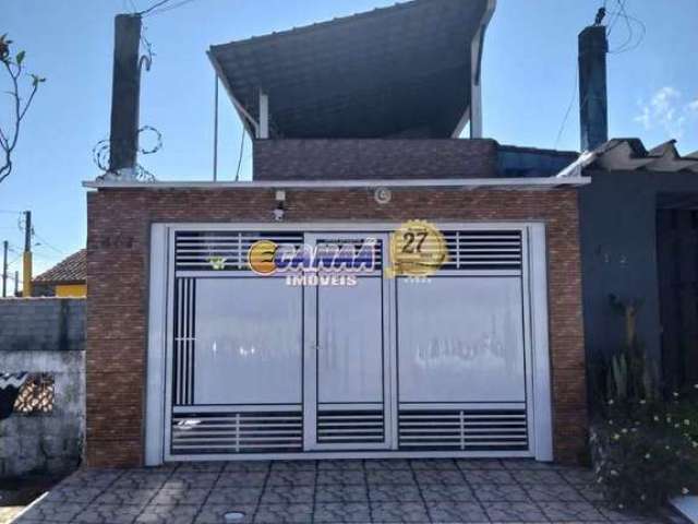 Casa em Mongaguá com 03 dormitórios - R$ 330 mil, Cod: 9644