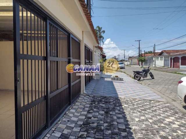 Sobrado com 2 dorms, Agenor de Campos, Mongaguá - R$ 391 mil, Cod: 10056