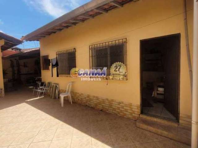 Casa com 3 quartos à venda na Av. Monteiro Lobato, 10.374, Agenor de Campos, Mongaguá, 160 m2 por R$ 425.900