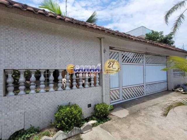 Casa com 2 dorms, Balneário Jussara, Mongaguá - R$ 350 mil, Cod: 11508