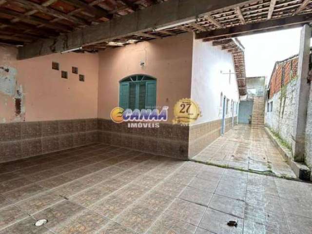 Casa com 2 quartos à venda na Av. Monteiro Lobato, 10.374, Balneário Samas, Mongaguá, 110 m2 por R$ 200.000