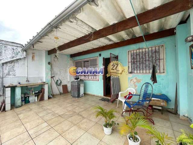 Casa com 1 dorm, Vera Cruz, Mongaguá - R$ 127 mil, Cod: 11762