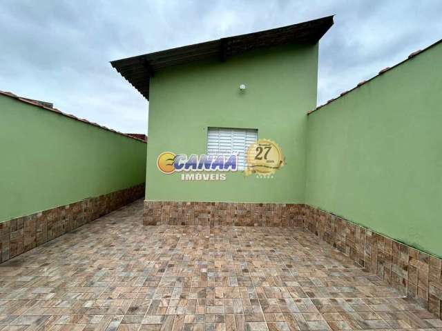 Casa com 2 quartos à venda na Av. Monteiro Lobato, 10.374, Jardim Leonor, Mongaguá, 61 m2 por R$ 235.000