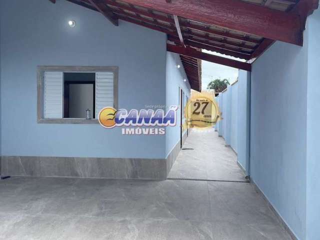 Casa com 2 quartos à venda na Av. Monteiro Lobato, 10.374, Balneário Itaguaí, Mongaguá, 91 m2 por R$ 389.000