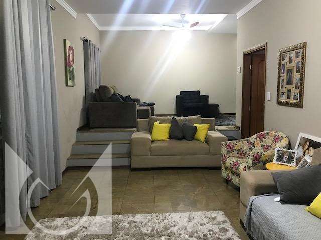 Casa com 3 quartos à venda no Jardim Proença, Campinas , 263 m2 por R$ 695.000