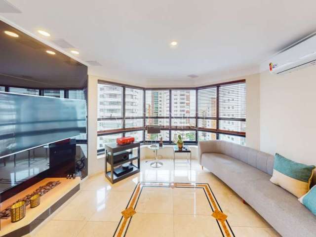 Apartamento À venda no Tatuapé: Luxo e Conforto em Cada Detalhe! 248m²