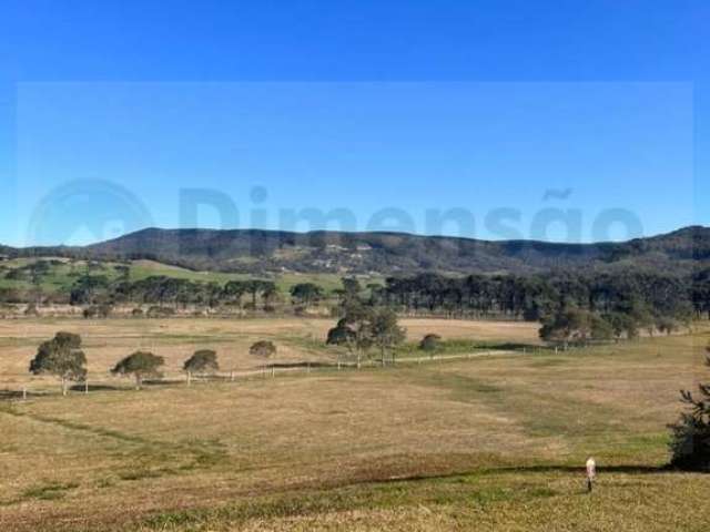 Lote para casa de campo em condomínio de luxo