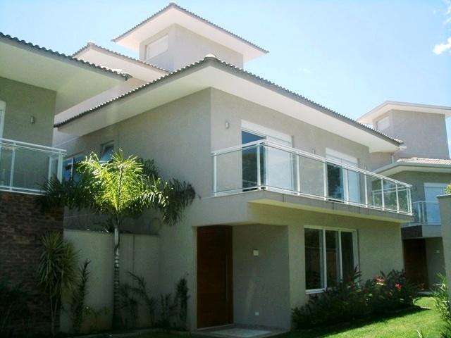 casa com 4suites e piscina na praia da Baleia em São Sebastião