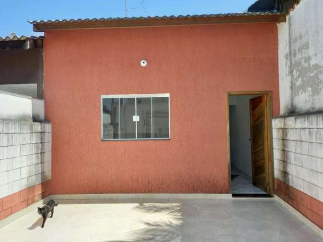 Casa com 2 dormitórios na Vila Pomar