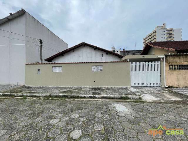 Casa Isolada para Venda no Bairro Ocian