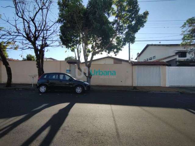 Casa Térrea em Pq Santa Marta  -  São Carlos