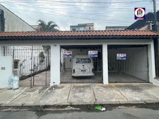 Casa com 2 dormitórios e garagem - aceita depósito caução