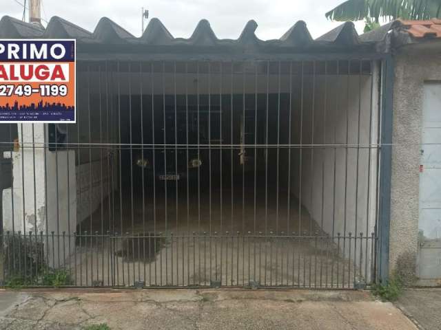 Casa Assobradada - 3 dormitórios - 2 vagas de garagem - aceita depósito caução