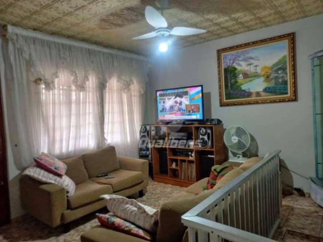 Casa com 3 dormitórios à venda, 150 m² por R$ 550.000,00 - Parque São Vicente - Mauá/SP