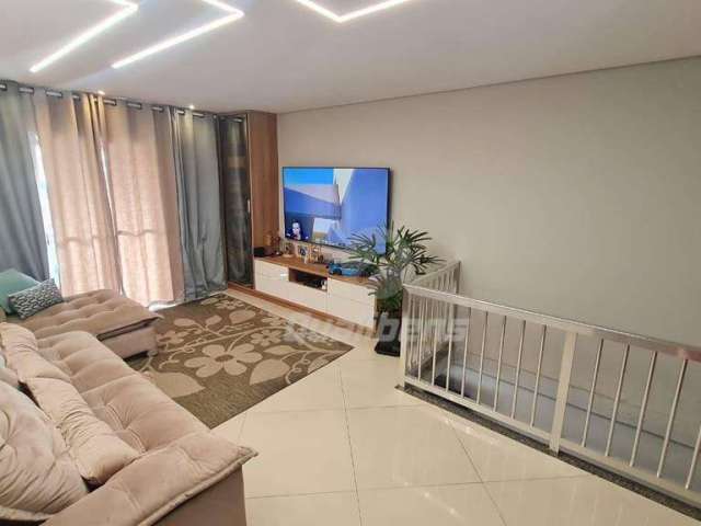 Sobrado com 3 dormitórios à venda, 134 m² por R$ 465.000,00 - Parque das Américas - Mauá/SP