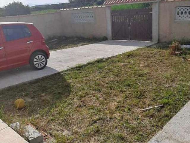 Casa para Venda em Araruama, Centro (Iguabinha), 2 dormitórios, 1 banheiro, 5 vagas