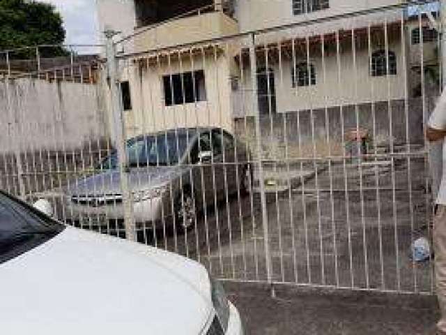 Casa para Venda em Rio de Janeiro, Campo Grande, 1 dormitório, 1 banheiro, 1 vaga