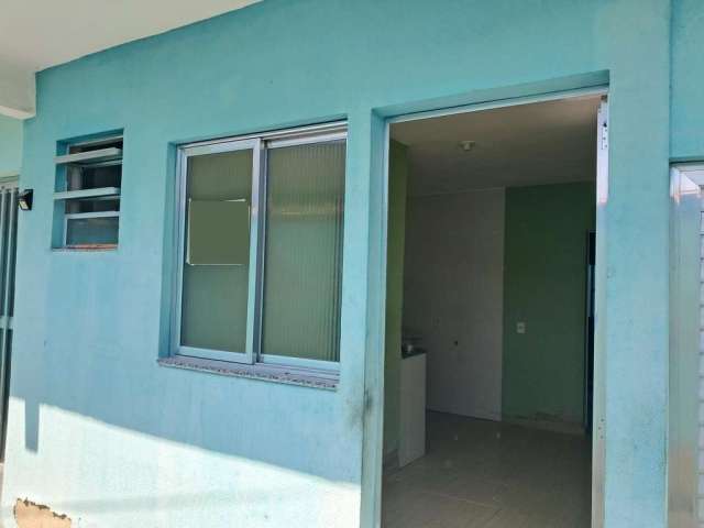 Casa para Venda em Rio de Janeiro, Campo Grande, 1 dormitório, 1 banheiro