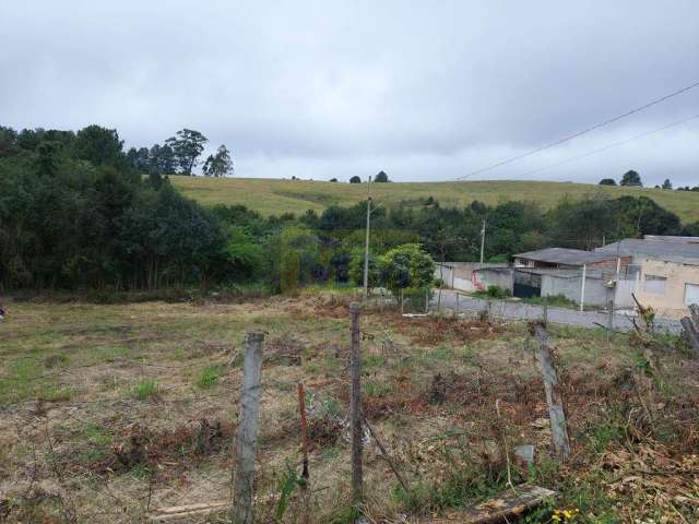 Terreno de esquina no Jardim Karla - Pinhais/PR