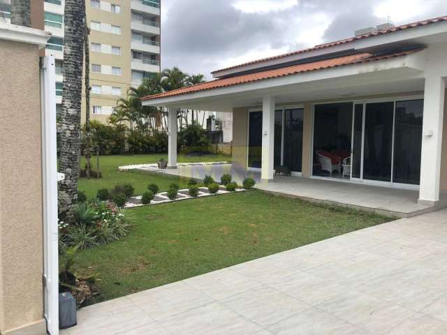 Casa com 5 suítes em Guaratuba