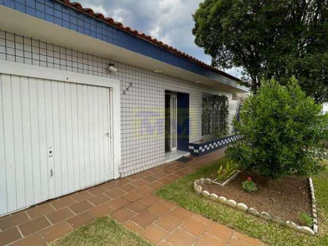 Casa 2 dormitórios à venda Centro Pinhais/PR