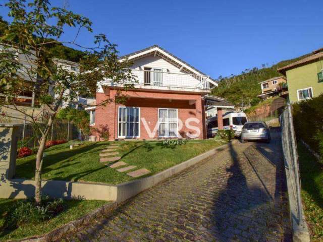 Casa com 4 dormitórios à venda, 232 m² por R$ 990.000,00 - Tijuca - Teresópolis/RJ