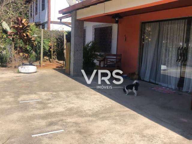 Casa com 4 dormitórios à venda, 124 m² por R$ 1.500.000,00 - Ermitage - Teresópolis/RJ