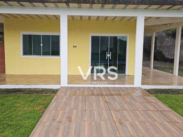 Casa com 6 dormitórios à venda, 220 m² por R$ 800.000,00 - Albuquerque - Teresópolis/RJ