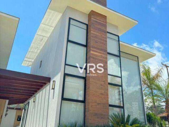 Casa com 4 dormitórios à venda, 150 m² por R$ 980.000,00 - Tijuca - Teresópolis/RJ