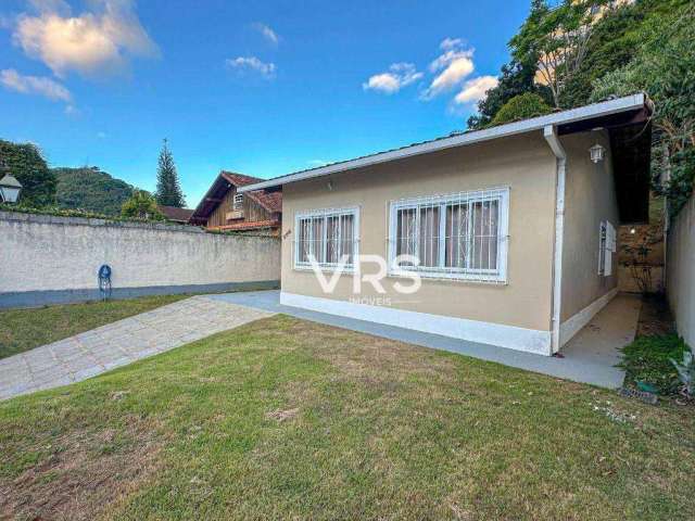 Casa com 3 dormitórios à venda, 100 m² por R$ 795.000,00 - Alto - Teresópolis/RJ