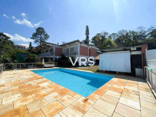 Casa com 4 dormitórios à venda, 430 m² por R$ 1.400.000,00 - Golfe - Teresópolis/RJ