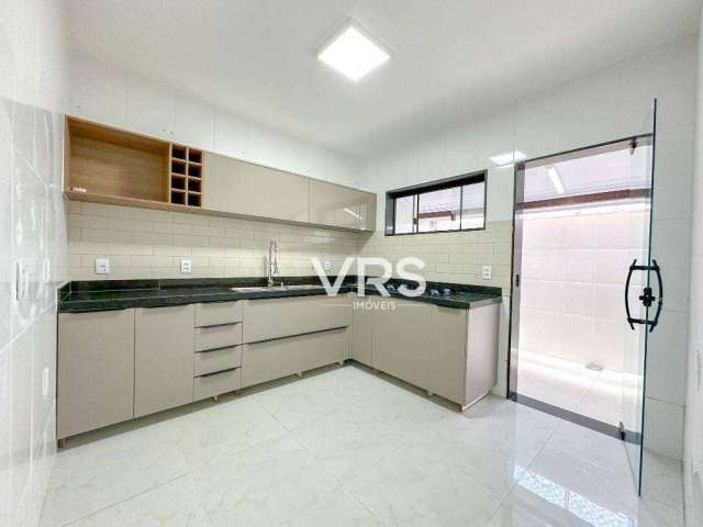 Casa toda reformada com 2 dormitórios à venda, 75 m² por R$ 338.500 - Parque São Luiz - Teresópolis/RJ