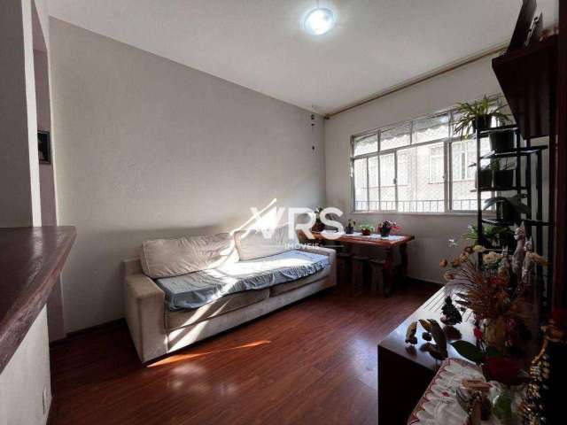 Apartamento com 2 dormitórios à venda, 55 m² por R$ 360.000,00 - Várzea - Teresópolis/RJ